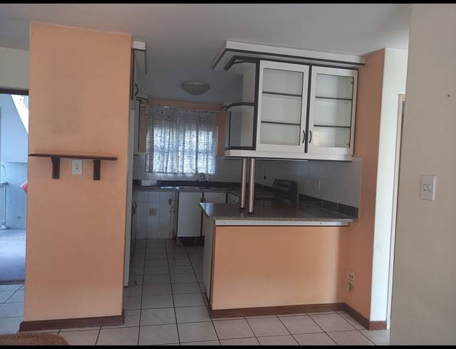 2 BEDROOM APARTMENT RENTED IN SEA VIEW